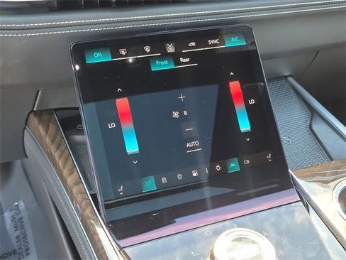 Certified 2025 Cadillac Escalade Sport Platinum w/ LPO, ONYX Package image 29