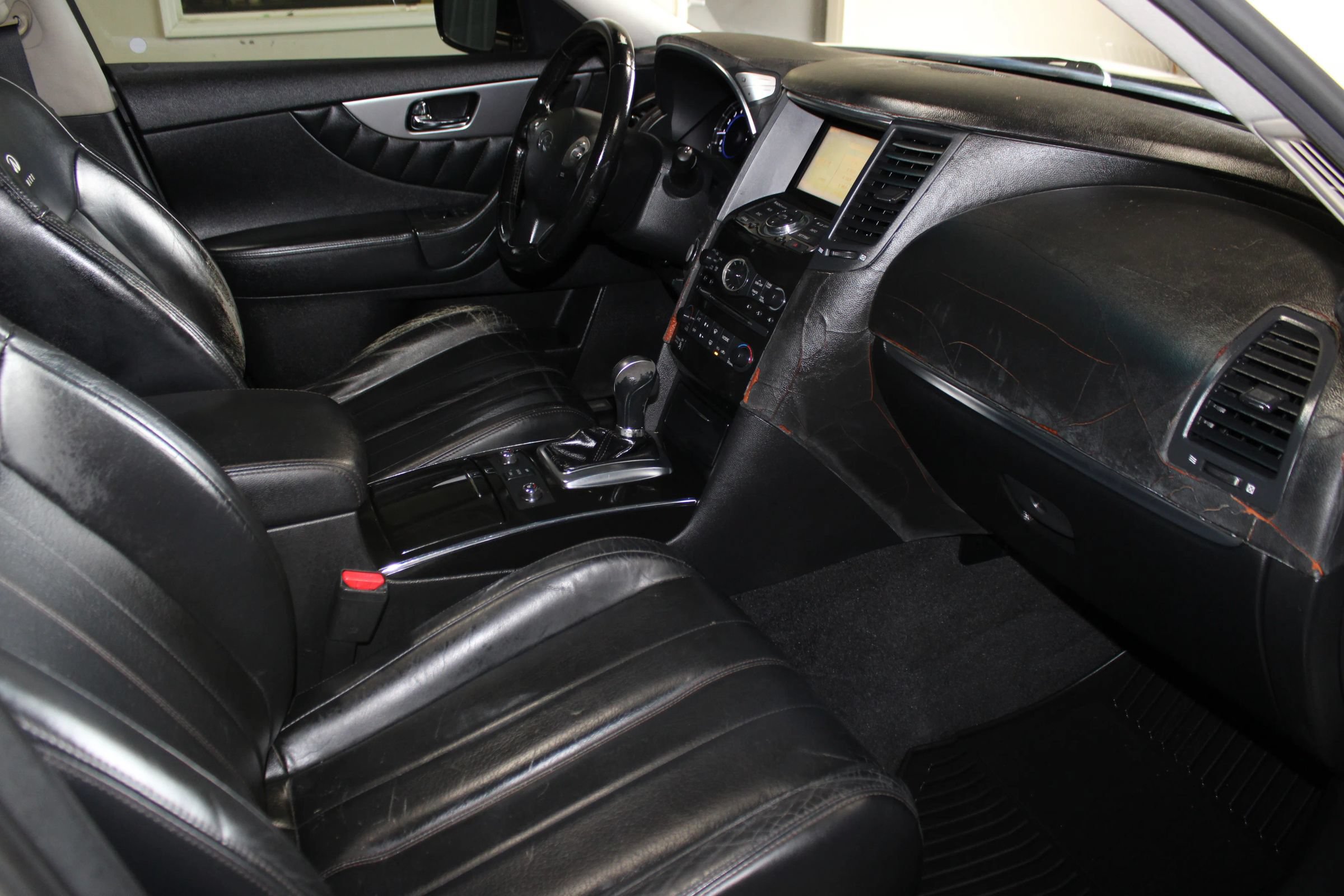 Used 2012 INFINITI FX35 2WD image 26