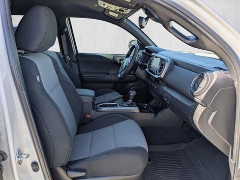 Used 2023 Toyota Tacoma TRD Off-Road image 19