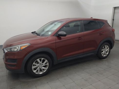 Used 2019 Hyundai Tucson SE FWD image 2