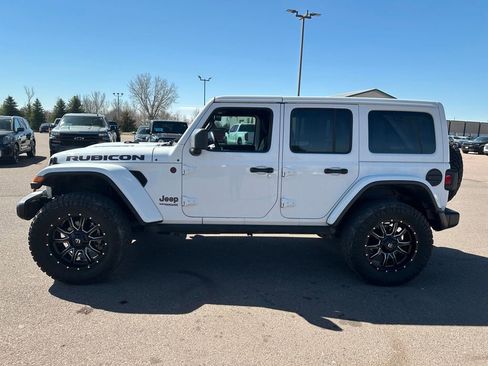 Used 2022 Jeep Wrangler Unlimited Rubicon w/ Cold Weather Group image 37