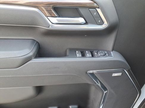 New 2026 Chevrolet Silverado 1500 LT image 17