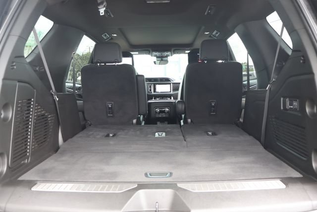 Used 2024 GMC Yukon Denali AWD/4WD image 24