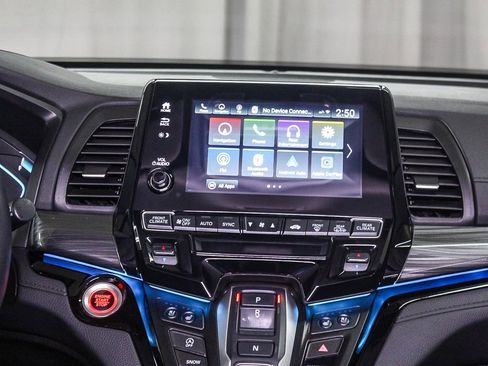 Used 2023 Honda Odyssey Elite image 15