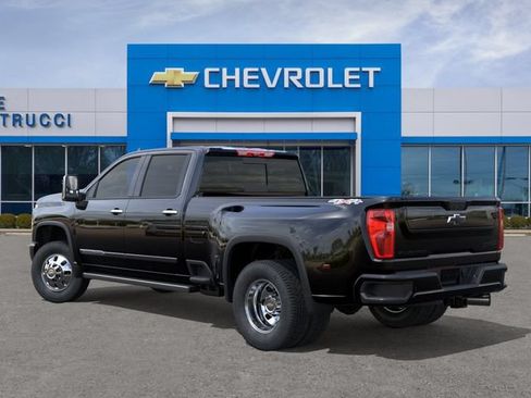 New 2026 Chevrolet Silverado 3500 High Country AWD/4WD image 3
