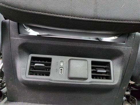 Used 2023 Chevrolet Silverado 1500 LT image 16