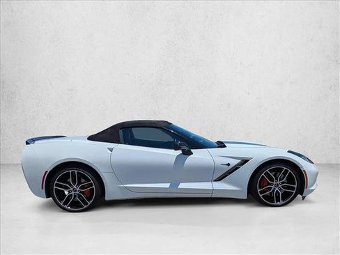 Used 2016 Chevrolet Corvette Stingray Convertible w/ 3LT Preferred Equipment Group RWD image 4