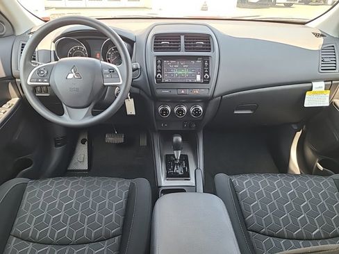 New 2024 Mitsubishi Outlander Sport ES image 10