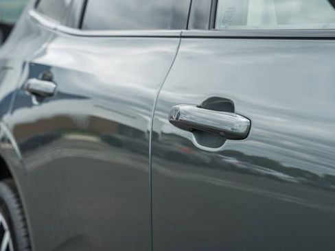 New 2026 Volvo XC60 B5 Ultra w/ Protection Package Premier AWD/4WD image 17