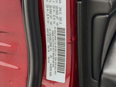 Used 2020 Jeep Grand Cherokee Altitude image 12