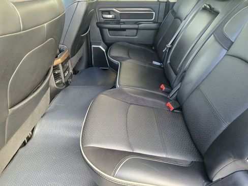 Certified 2022 RAM 2500 Laramie image 31