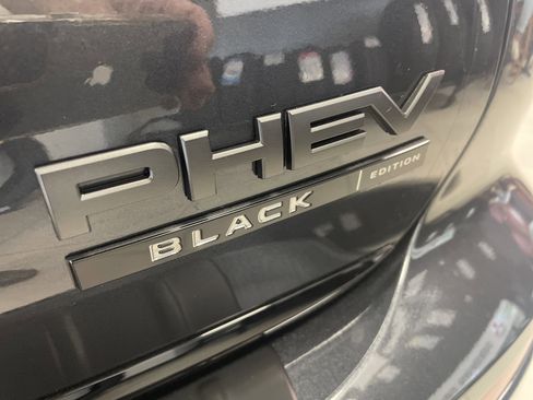 New 2026 Mitsubishi Outlander 4WD Plug-In Hybrid image 12