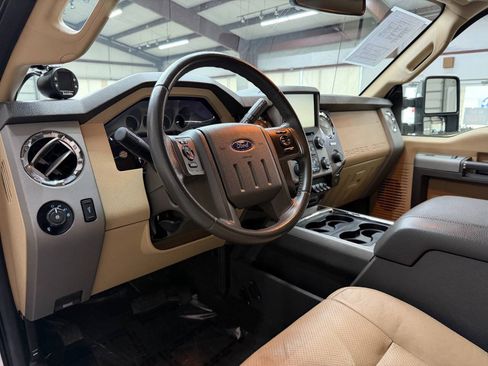 Used 2016 Ford F350 Lariat w/ Lariat Ultimate Package AWD/4WD image 19