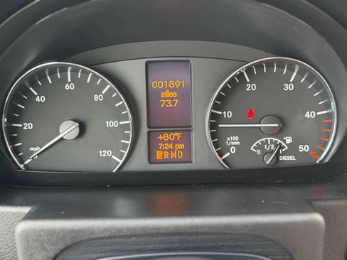 Used 2017 Mercedes-Benz Sprinter 3500 image 51