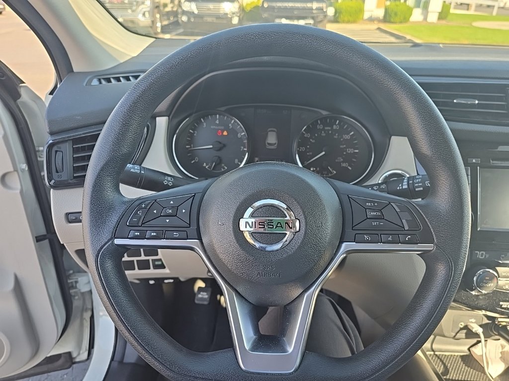 Used 2019 Nissan Rogue Sport SV FWD image 6