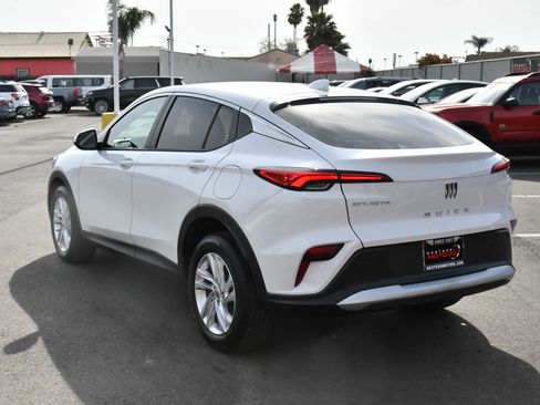 Used 2025 Buick Envista Preferred image 6