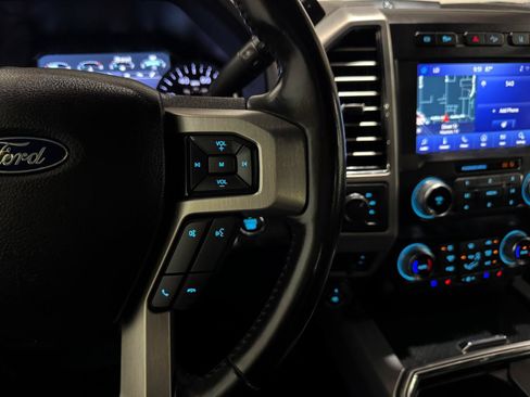 Used 2020 Ford F250 Platinum AWD/4WD image 22