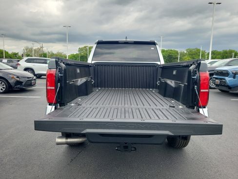 New 2026 Toyota Tacoma SR5 RWD image 8