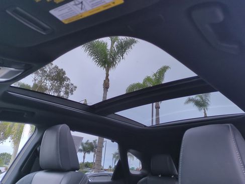 Certified 2025 Lexus RX 350 image 28