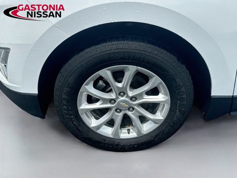 Used 2018 Chevrolet Equinox LT w/ Sun & Infotainment Package FWD image 40