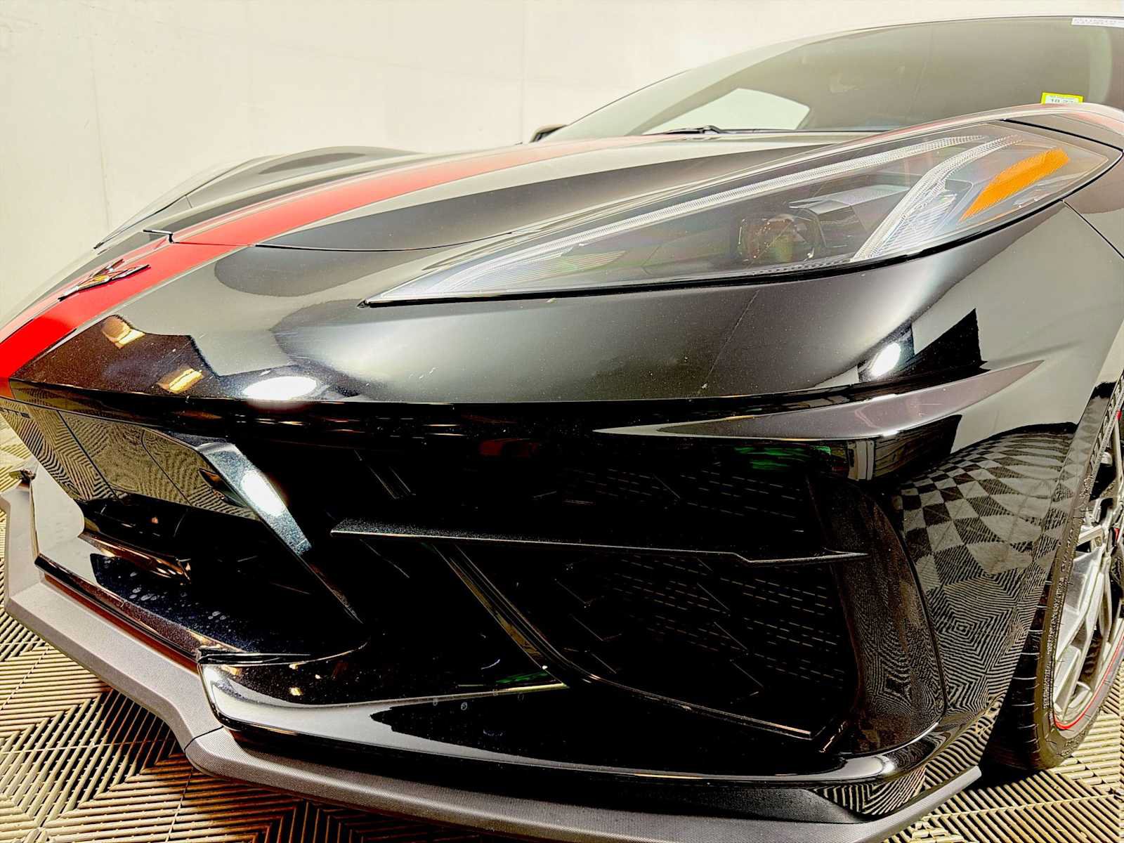 Used 2023 Chevrolet Corvette Stingray Preferred Cpe w/ Z51 Performance Package RWD image 24