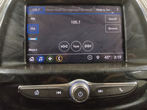 Used 2020 Chevrolet Spark LT image 25