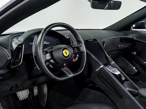 Used 2024 Ferrari Roma Spider RWD image 11