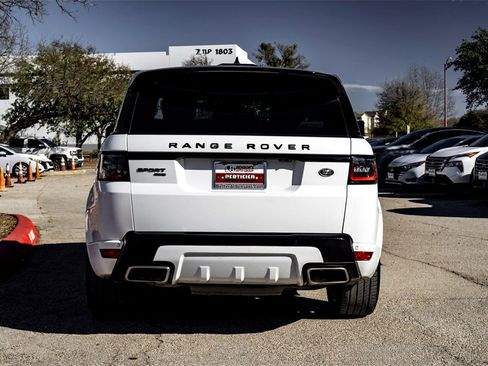 Used 2022 Land Rover Range Rover Sport HST image 6