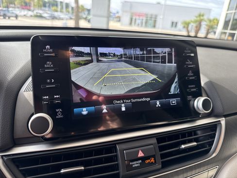 Used 2021 Honda Accord EX-L image 24