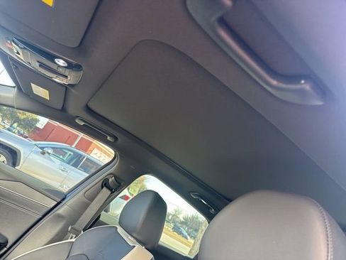 Used 2026 Kia K5 GT-Line w/ GT-Line Premium Package image 9