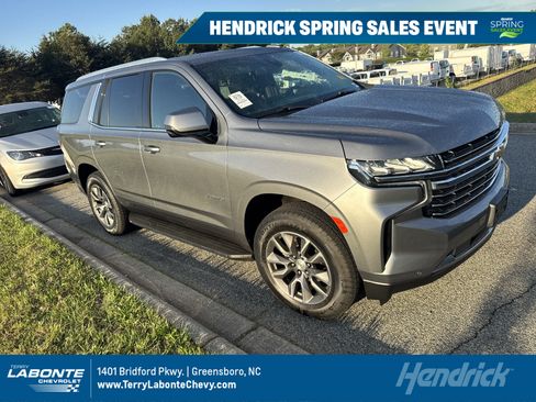 Used 2022 Chevrolet Tahoe LT w/ LT Signature Package image 1