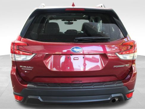 Used 2022 Subaru Forester Premium w/ Popular Package #1 AWD/4WD image 14