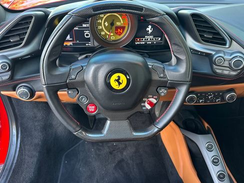 Used 2017 Ferrari 488 Spider Base image 15