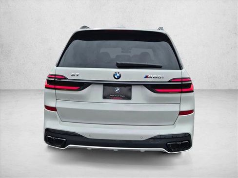 New 2026 BMW X7 M60i image 8