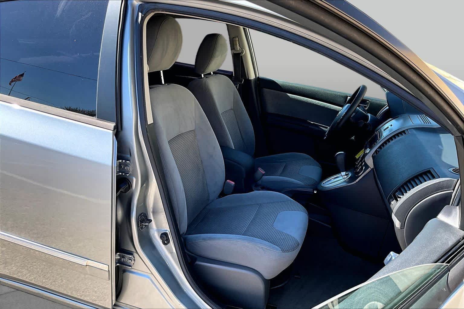 Used 2012 Nissan Sentra 2.0 SL FWD image 9