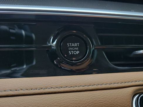 Certified 2025 INFINITI QX80 Luxe AWD/4WD image 34