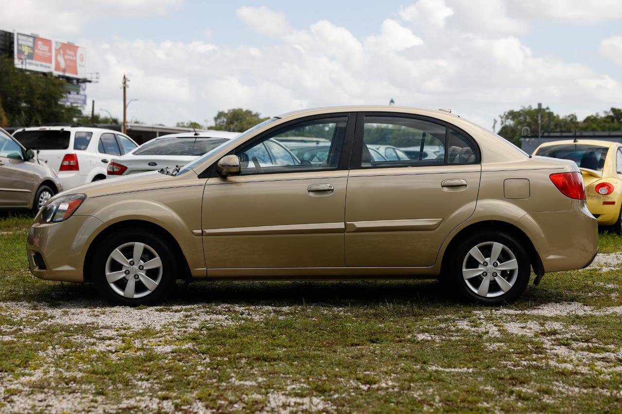 Used 2010 Kia Rio LX w/ Value Pkg FWD image 3