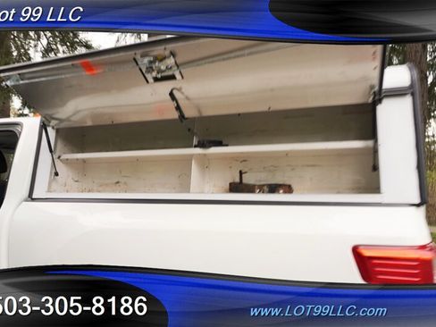 Used 2021 Nissan Titan SV w/ SV Convenience Package AWD/4WD image 16