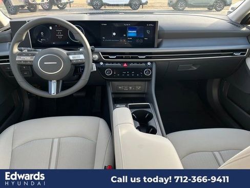 New 2024 Hyundai Sonata SEL w/ Convenience Package image 10