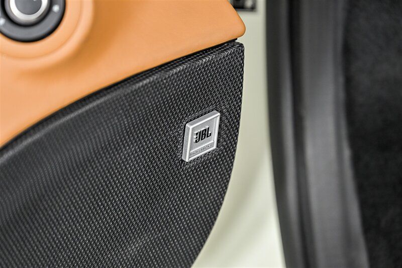 Used 2022 Ferrari F8 Tributo RWD image 19