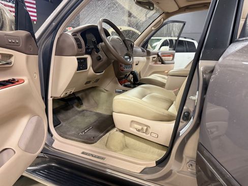 Used 1999 Lexus LX 470 4WD image 22