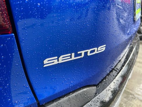 Used 2024 Kia Seltos S AWD/4WD image 32