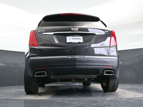 Used 2017 Cadillac XT5 Premium Luxury image 37