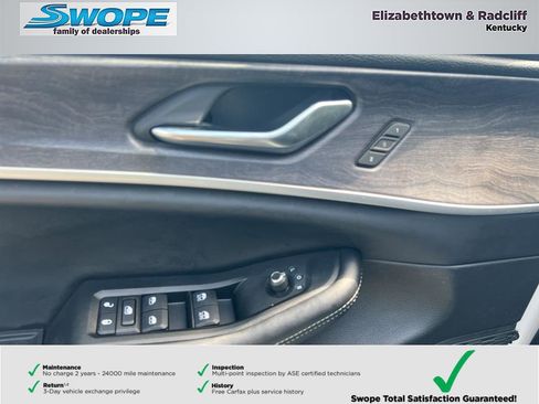 Certified 2023 Jeep Grand Cherokee Limited w/ Luxury Tech Group II AWD/4WD image 14