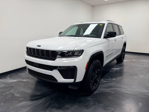 New 2026 Jeep Grand Cherokee L Limited AWD/4WD image 20