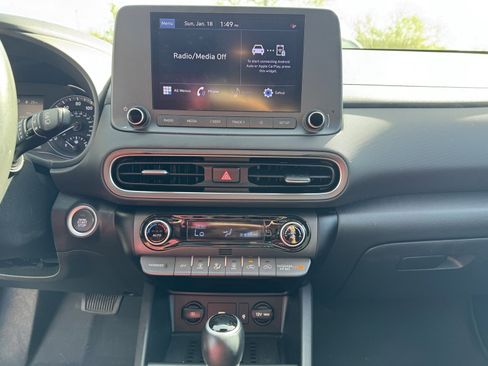 Used 2022 Hyundai Kona SEL w/ Convenience Package image 23