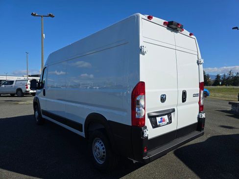 New 2026 RAM ProMaster 2500 w/ Safety Group FWD image 5