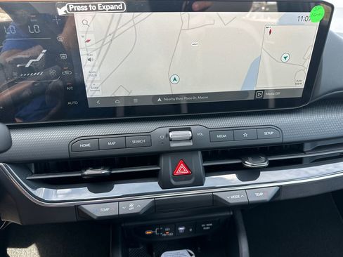 New 2026 Kia K4 GT-Line FWD image 28