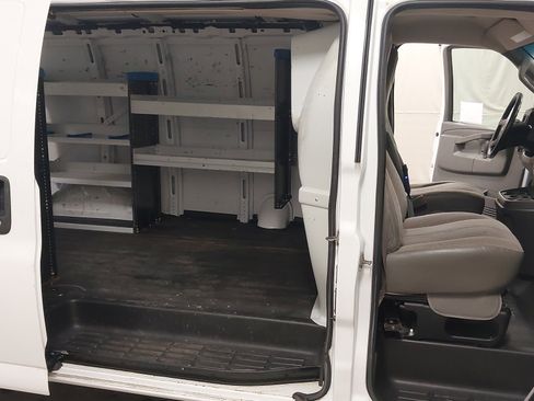 Used 2020 Chevrolet Express 2500 w/ Driver Convenience Package RWD image 35