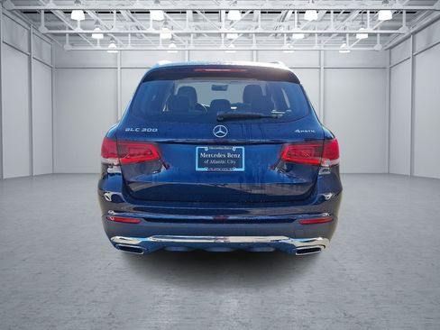 Certified 2022 Mercedes-Benz GLC 300 4MATIC image 5